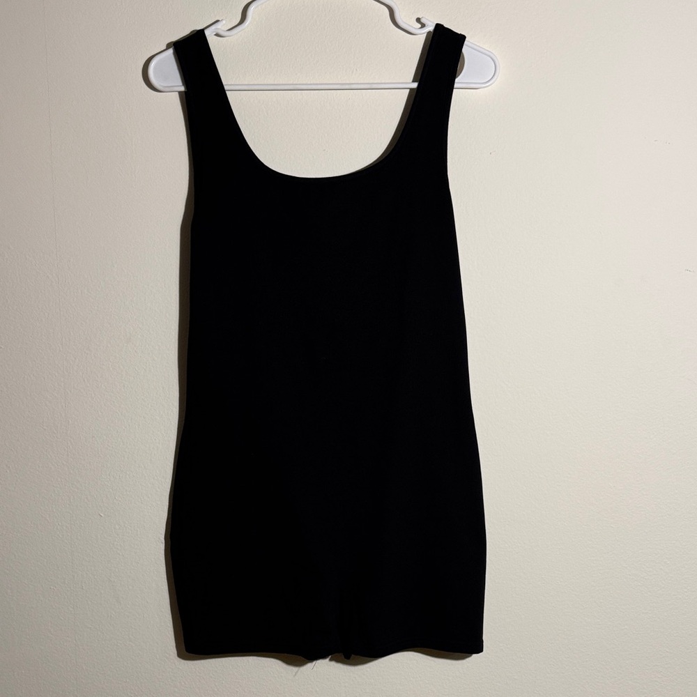 Black Sleeveless Women's Bodysuit